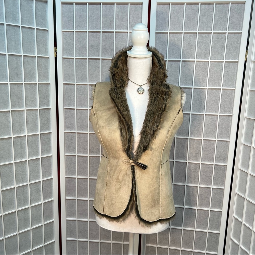 Faux Fur Vest S